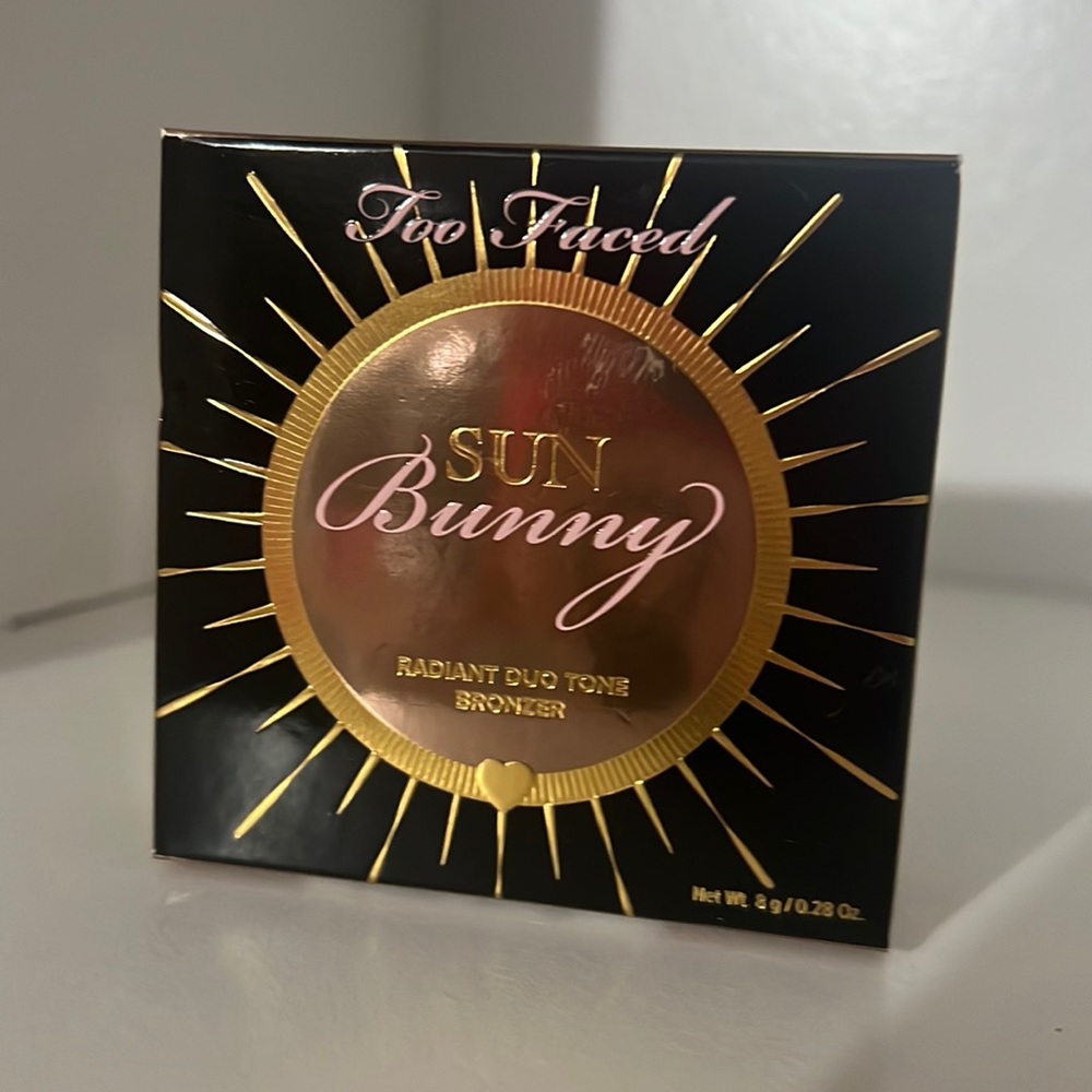 Too Faced Sun Bunny CALIFORNIA GLOW Radiant Duo Tone Bronzer NIB